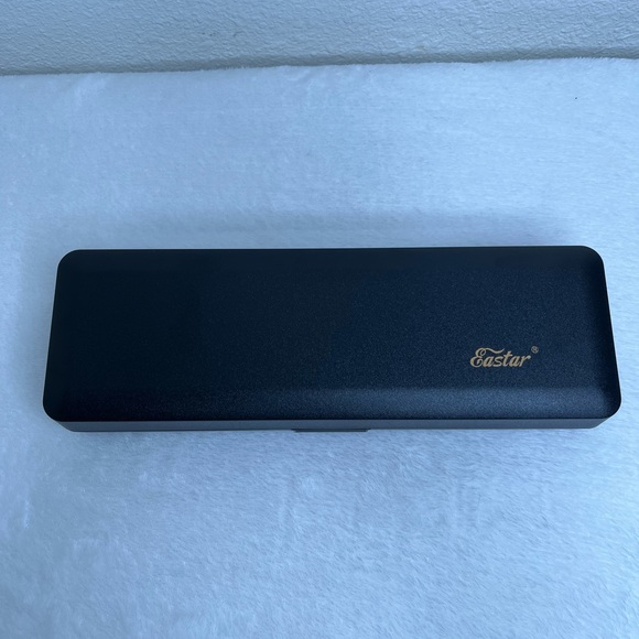 Sold - Picture 6 of 6